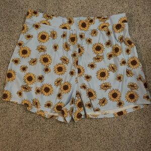 No Boundaries- Loose, high waisted shorts